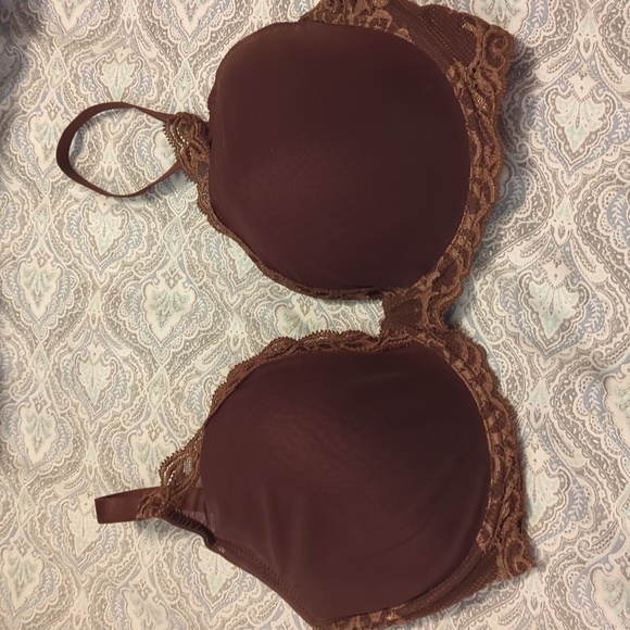 Lot Of 16 Bras. 13 are Natori. 3 are Victorias secret VGUC. All for only $60!!!! - Picture 13 of 17